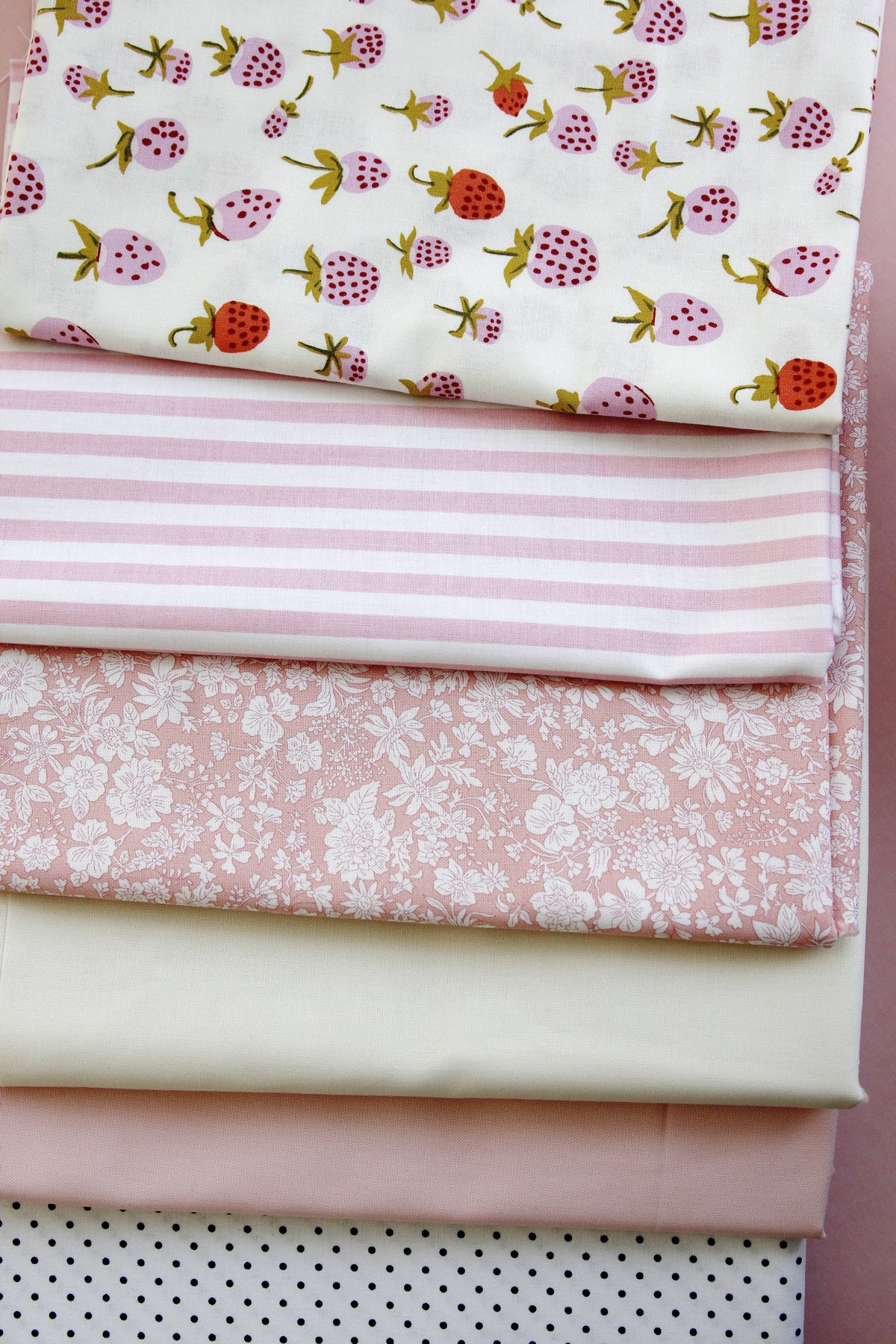 My Fabric Fix Box #1 π Strawberries 'n Cream