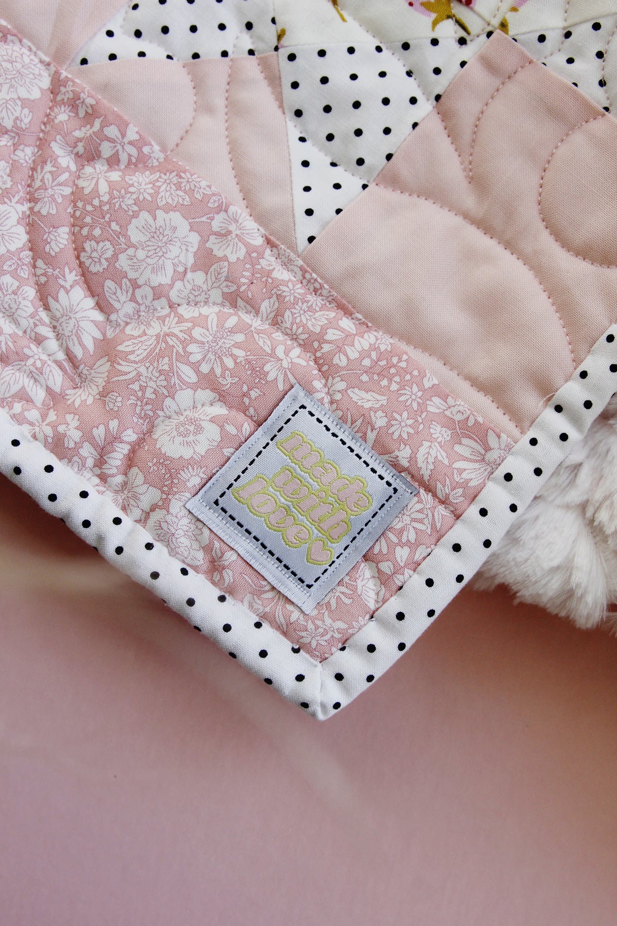 My Fabric Fix Box #1 🍓 Strawberries 'n Cream