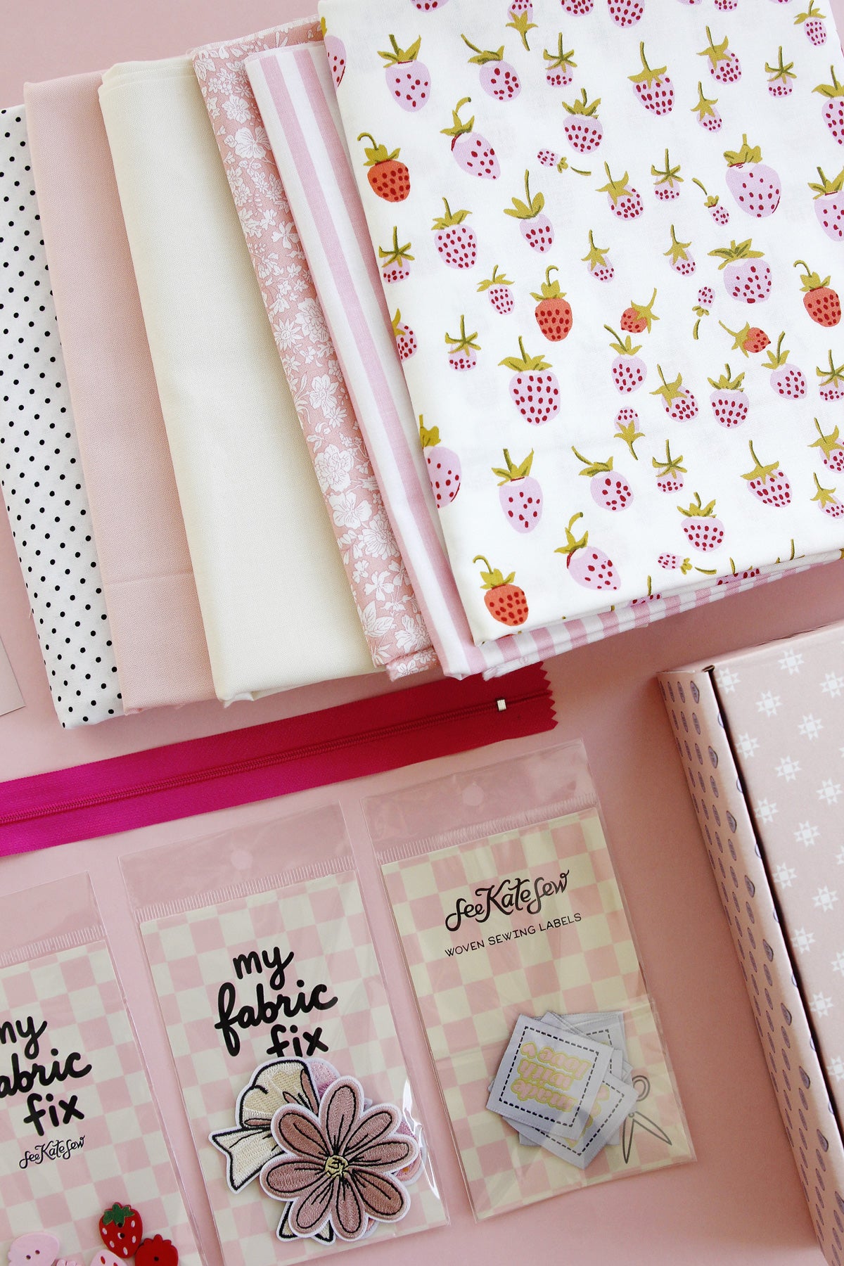 My Fabric Fix Box #1 🍓 Strawberries 'n Cream