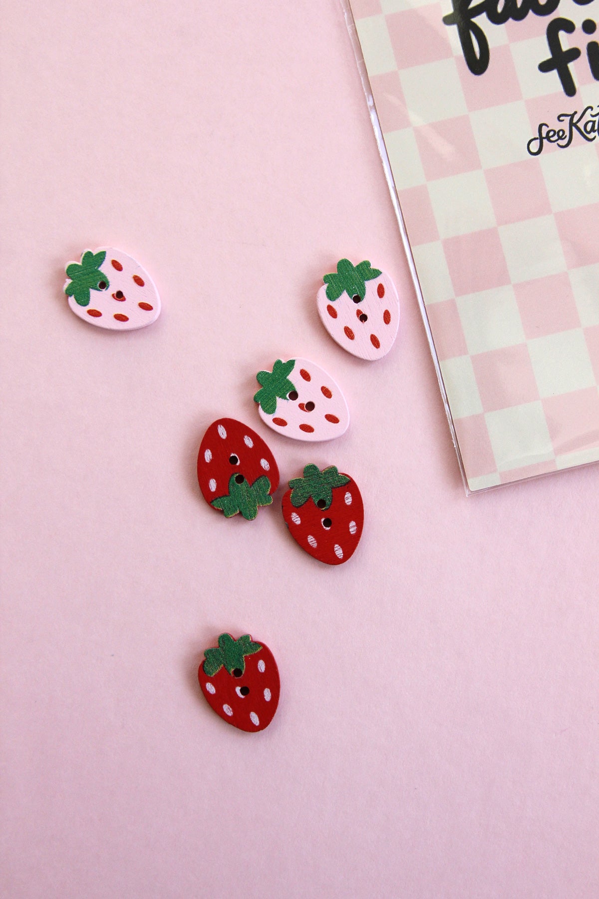 My Fabric Fix Box #1 🍓 Strawberries 'n Cream